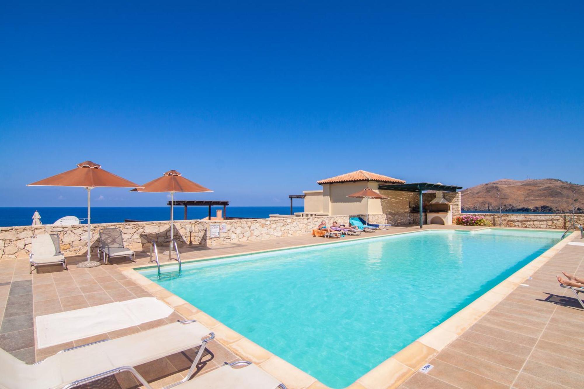 Lovely Seaside Apartments, Walking Distance To The & Amenities! Appartement *